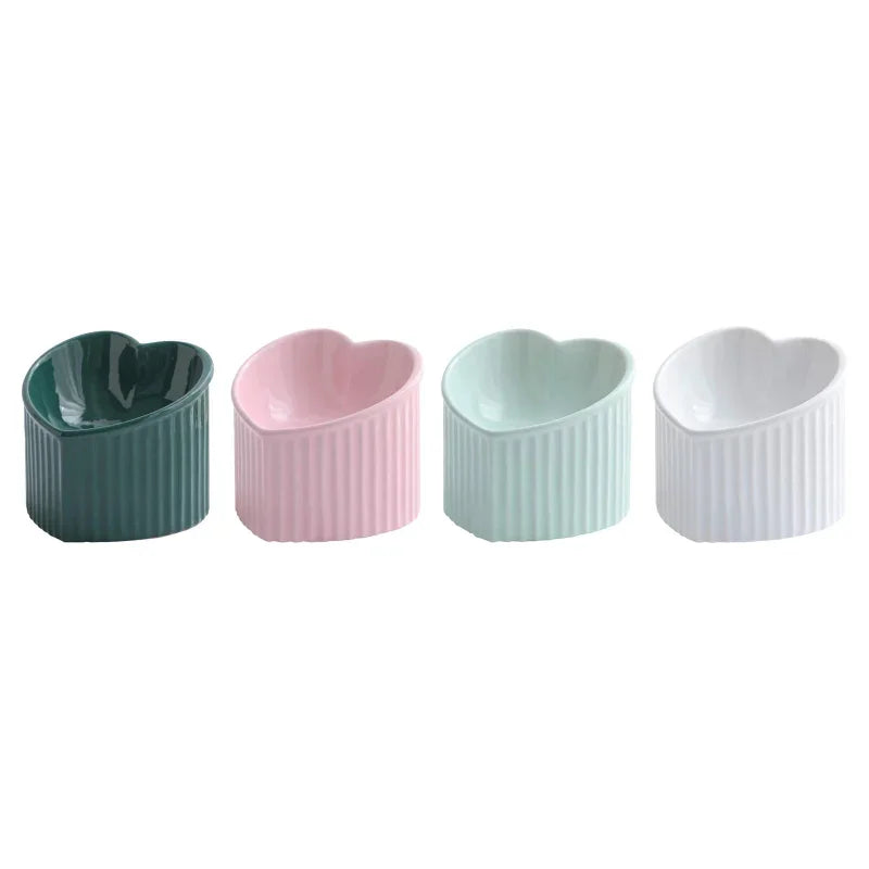 Handmade Heart-Shaped Ceramic Elevated Cat Bowl – Tilted, Anti-Slip Feeder for Cats, Kittens & Small Dogs (14cm)